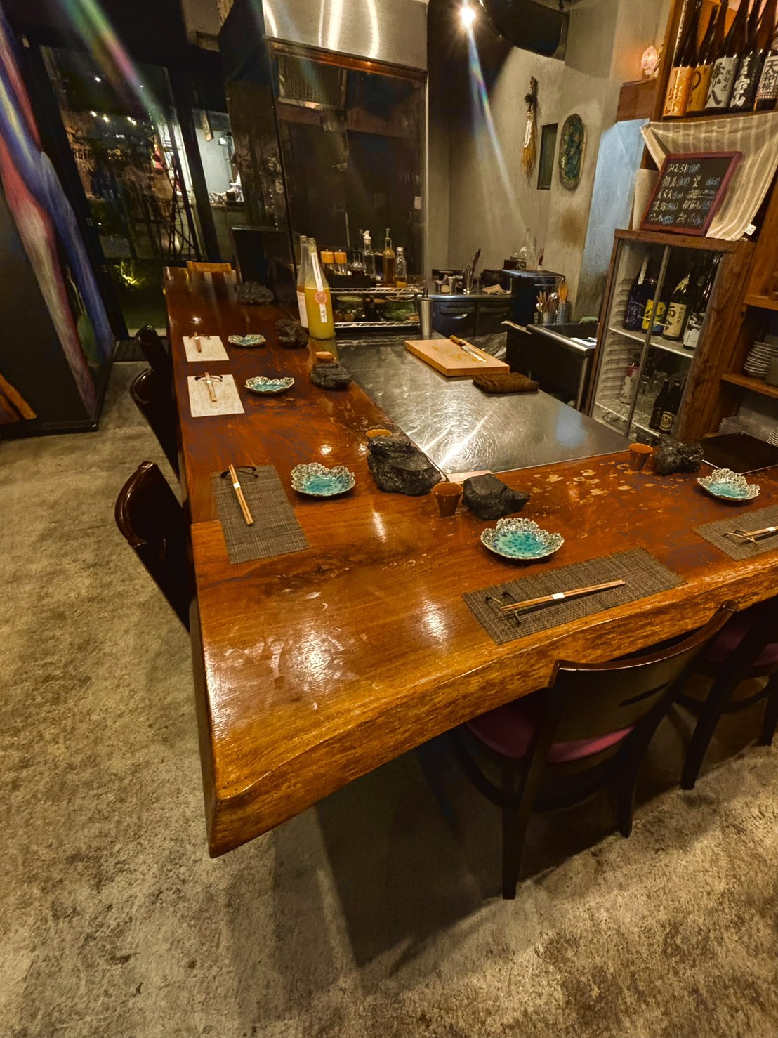 店内カウンター 1